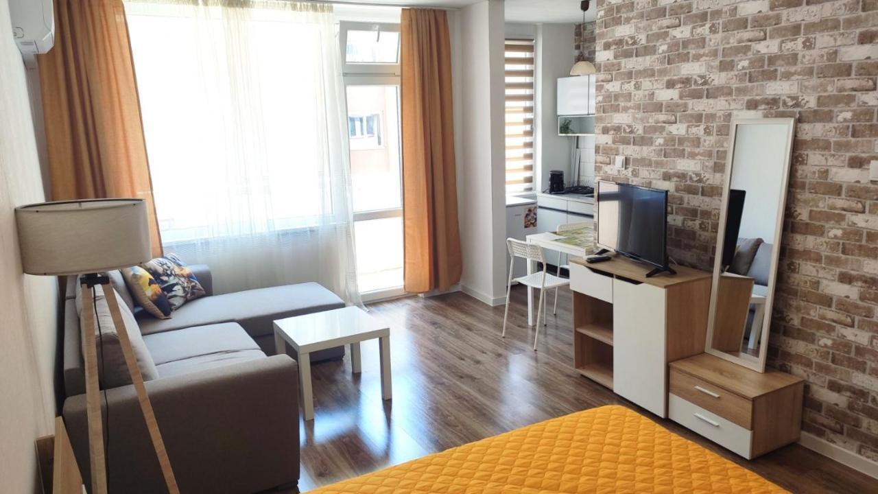 Lidda Belogradchik- 1Room Flat In Residential Area ภายนอก รูปภาพ